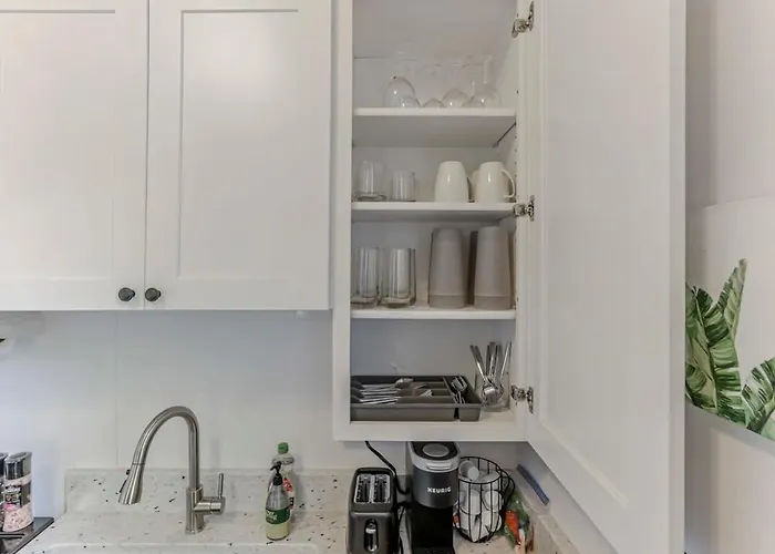 Apartment Housepitality - The Short North Sanctuary *