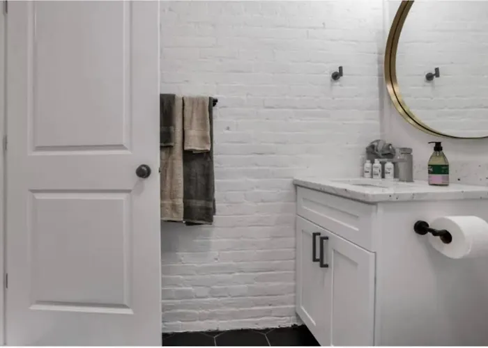 Housepitality - The Short North Sanctuary Apartment