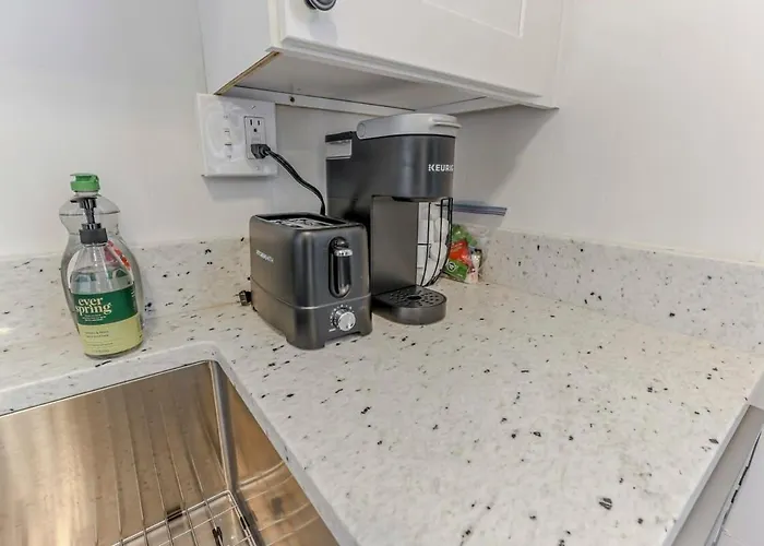 Housepitality - The Short North Sanctuary Apartment *