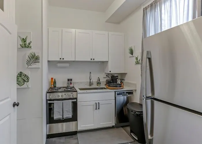 Housepitality - The Short North Sanctuary
