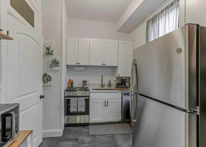 Apartment Housepitality - The Short North Sanctuary *