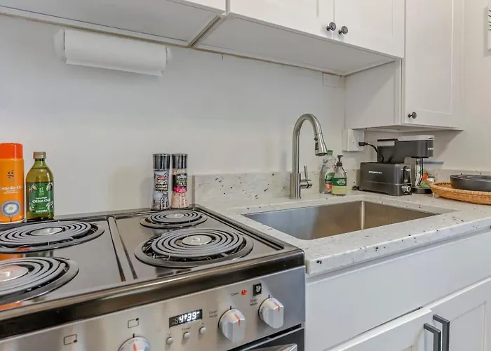 Apartment Housepitality - The Short North Sanctuary