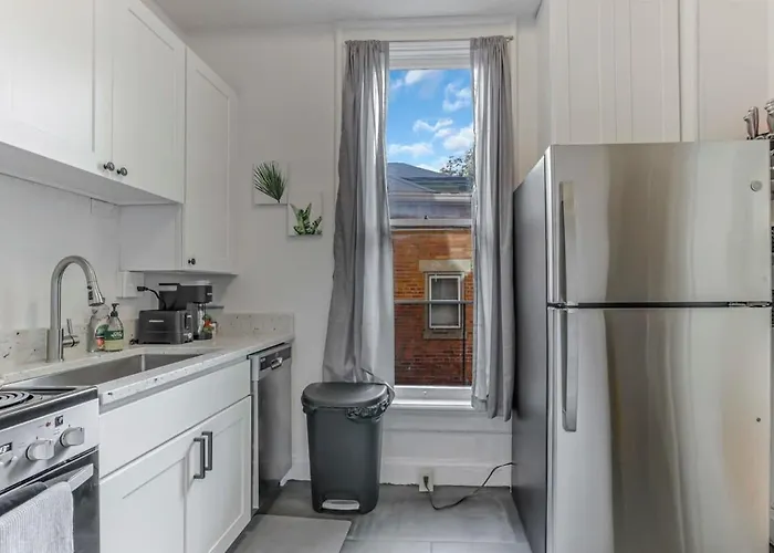 Apartment Housepitality - The Short North Sanctuary *
