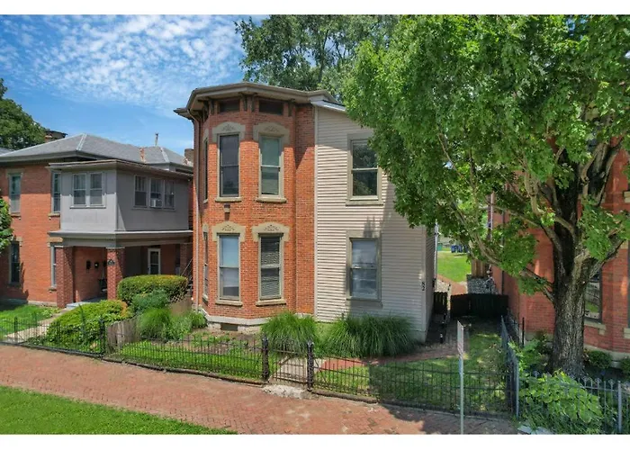 Housepitality - The Short North Sanctuary