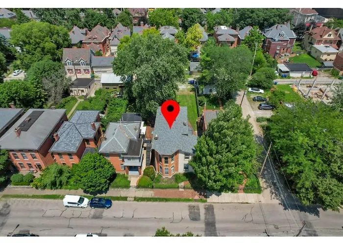 Housepitality - The Short North Sanctuary Apartment *